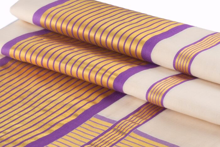 490a.jpg Kerala Handloom Cotton Saree Purple & Gold Kasavu - Image 1
