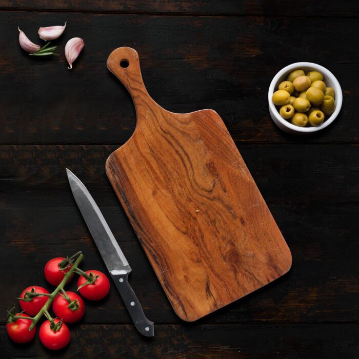 CB12_Large_1_f581164a-bf7e-4806-a3a7-62ddcb7f5bdf.jpg Premium Anti-Bacterial Wooden Cutting/Chopping Board for Kitchen - Image 1