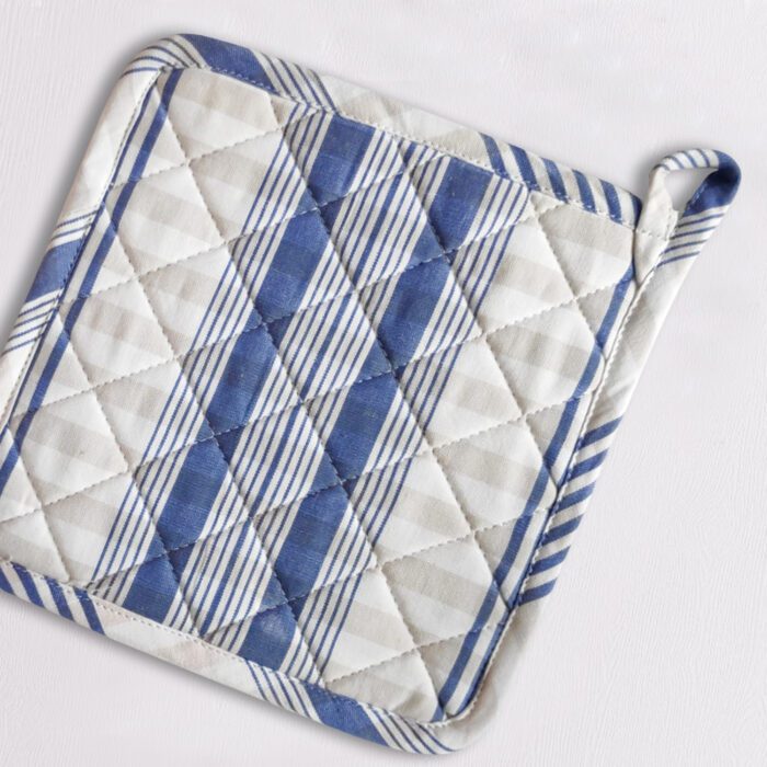 Pot-Holder-12.jpg Multi Color Pot Holders (Set of 2) 8 x 8 inch - Image 1