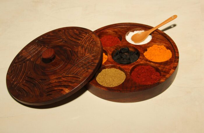 Premium Handcrafted Teakwood Spice Masala/Dry fruits Box (9"x9") MB-01(G) - Image 2