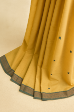 Kerala Handloom Kasaragod Saree - Six Yards Of Uniqueness - Image 2