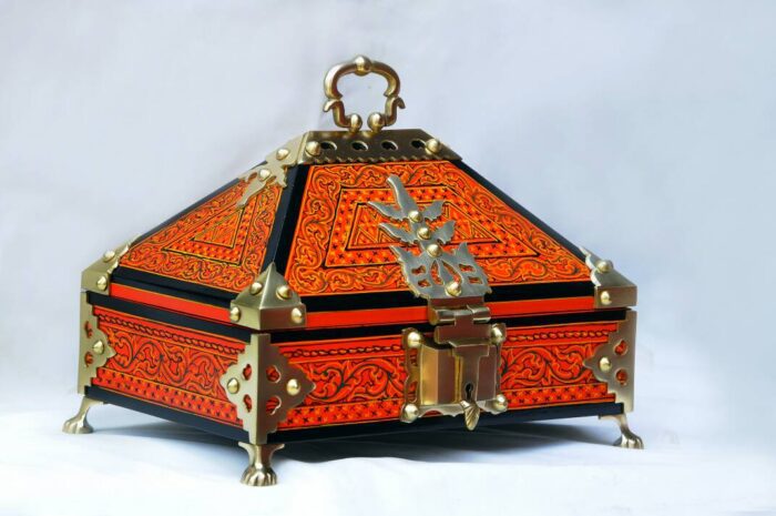 IMG-20241008-WA0007 Amadapetti Dark Orange Colour - Image 1