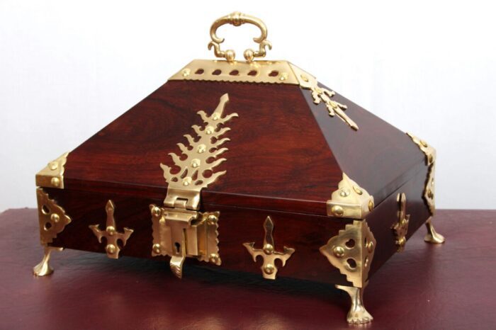 Amadapetti Rosewood - Image 2