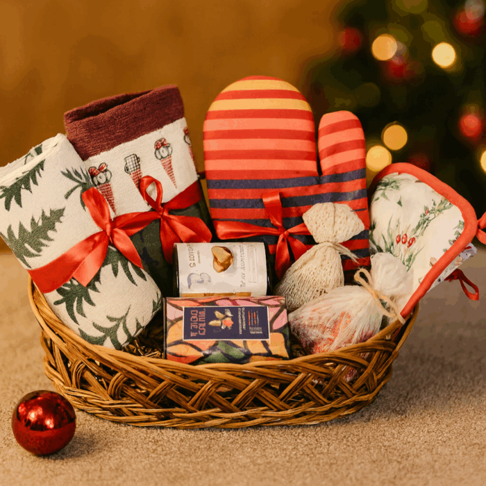 c5c3c352-47ce-409d-86d2-2db86fa113ff THE MERRY BAKER'S BASKET - Image 1