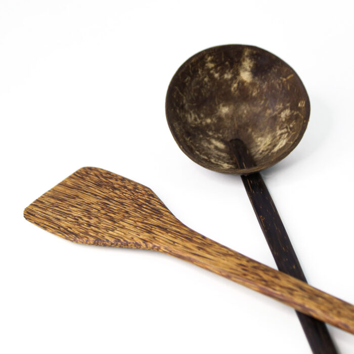 Set of Coconut shell and wooden spatula - Image 2
