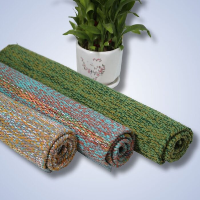 Premium Multicolor Bath mat Set of 3(18 x 26 Inch) - Image 2