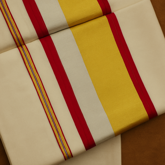 Kerala Handloom Red Stripe with Gold and Kasavu Saree(1) - Image 3
