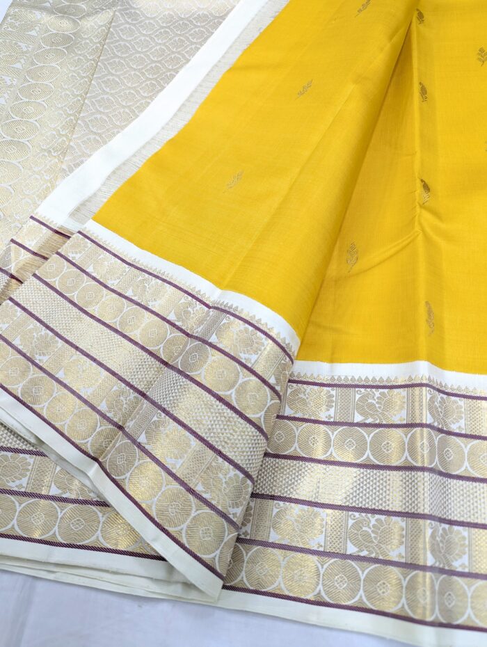 Pure Kanchipuram Beige Silk Saree (27) - Image 3