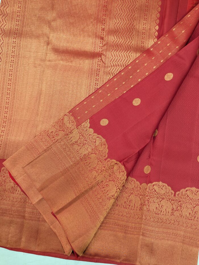 Pure Red with Golden Kanchipuram Silk Saree (36) - Image 3