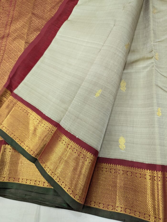 Pure Kanchipuram Beige Silk Saree (22) - Image 3