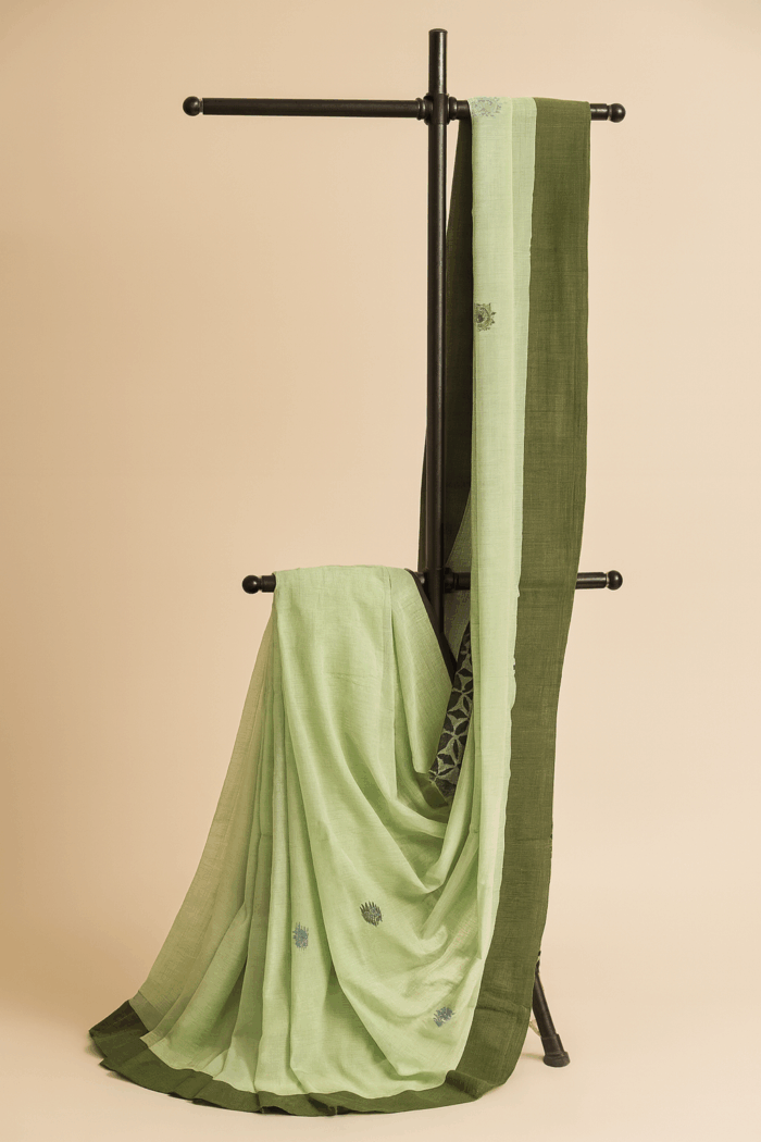 2460c2e0-6c9e-45f8-ac99-7a3920f92001 Green Elegance Linen Cotton Saree - Image 1