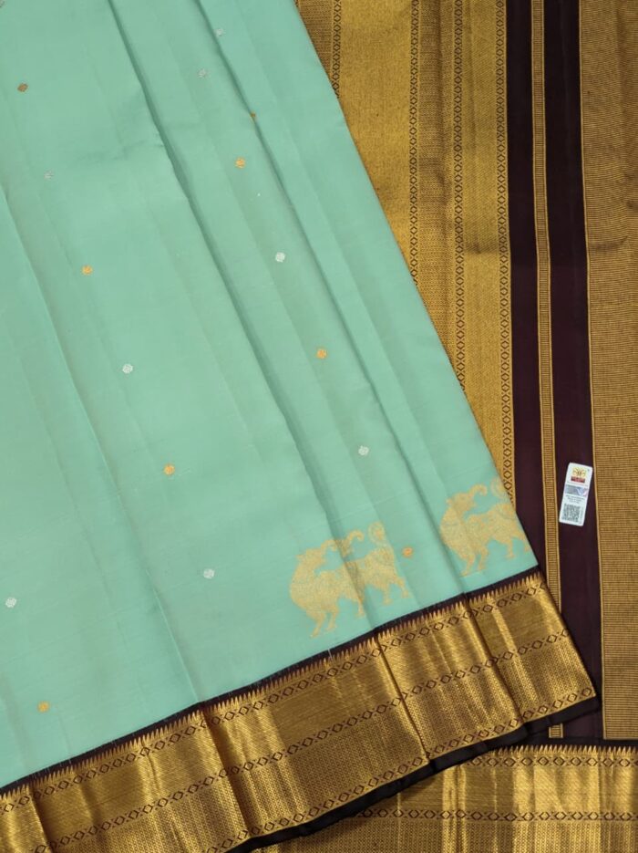 Light pastel green Kanchipuram Saree (54) - Image 4