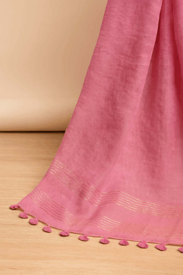 Pink Blossom Elegance Linen Cotton Saree - Image 3
