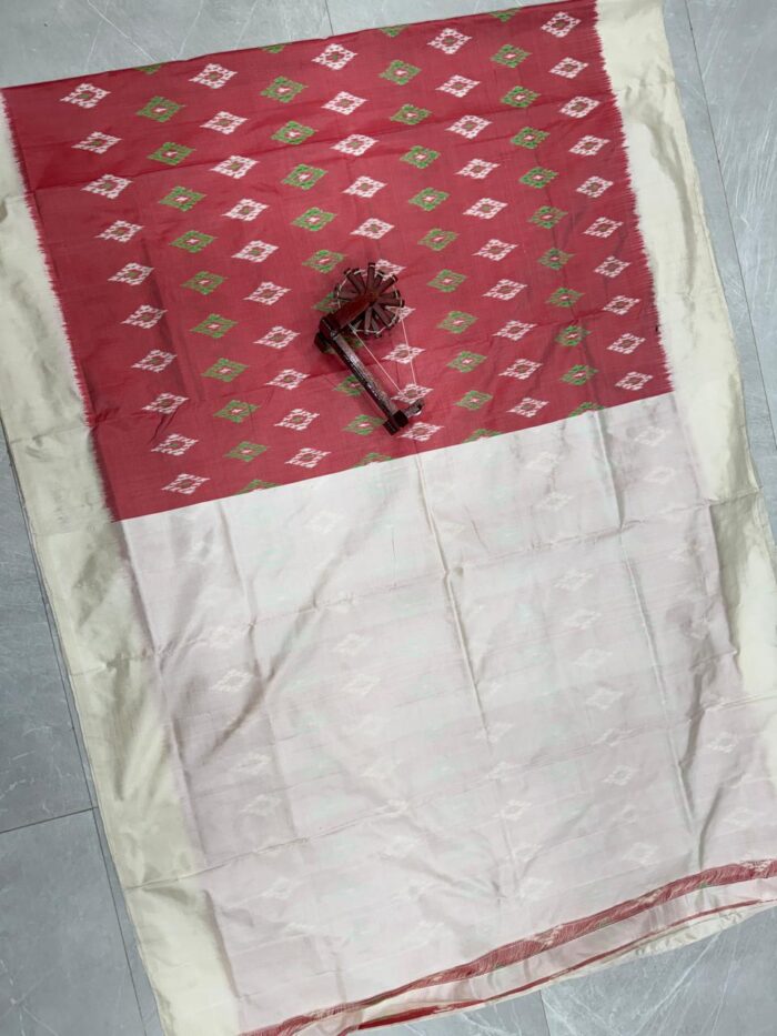 Pochampally Ikkat Silk Saree (13) - Image 2