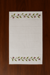 2 Premium Kids Embroidery Bath Towels with Holly Vine Design (120 x 70 cm) - Image 2