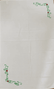 2 Premium Embroidered Bath Towels with Holly Vine Christmas Design (120 x 70 cm) - Image 2