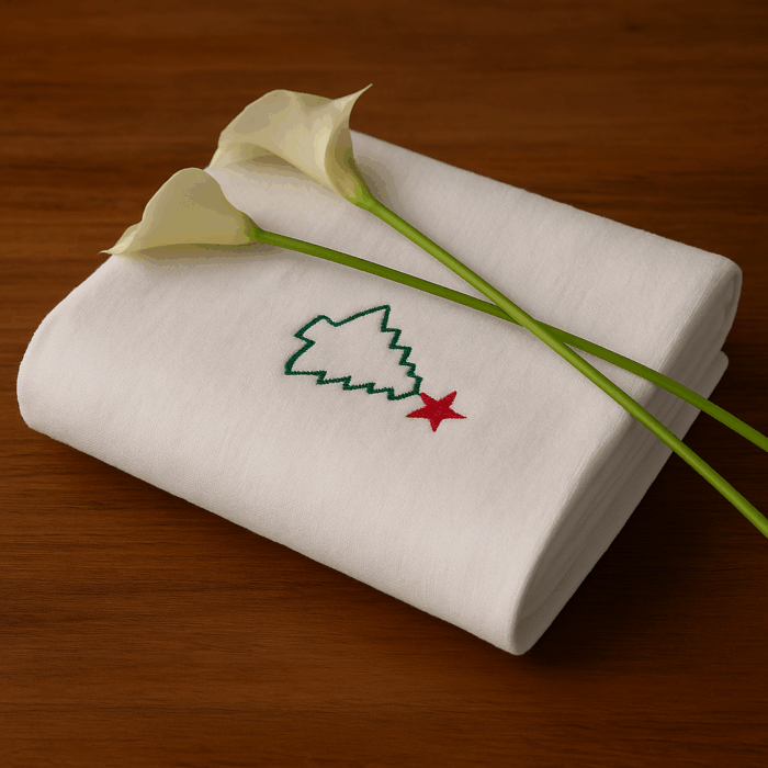 2 Premium Kids Embroidery Bath Towels with Christmas Tree & Star Design (120 x 70 cm) - Image 1