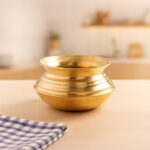 Bronze Oodu Pot