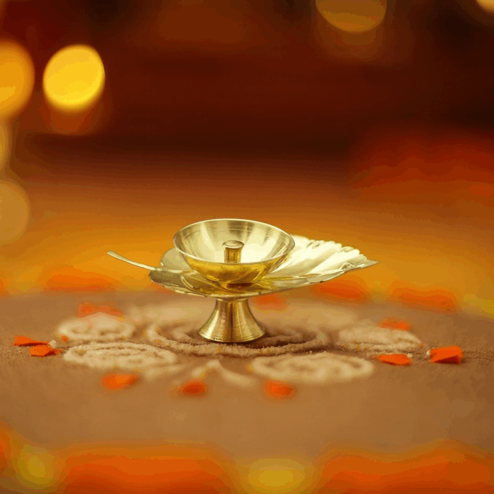 Leaf–Shaped Brass Diya - Image 2