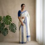 Kerala Handloom Set Mundu with Blue Kasavu Borders