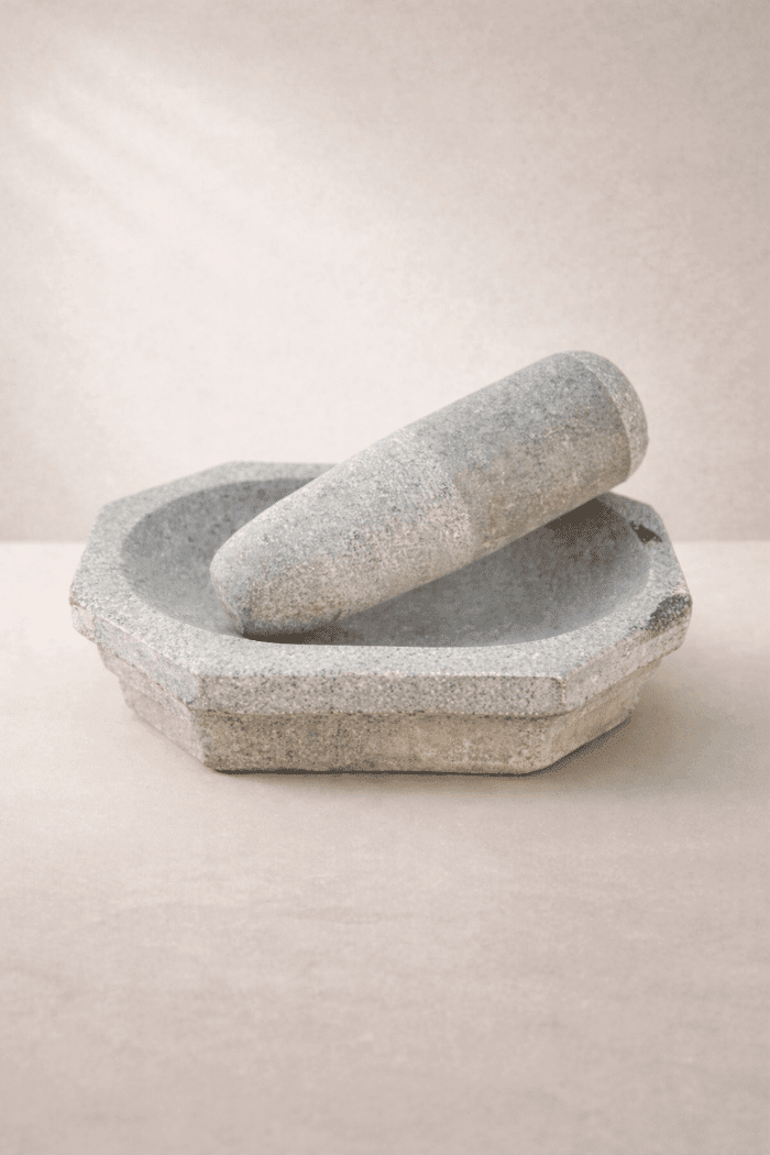4 Mortar & Pestle-Oval (Preseasoned) - Image 1
