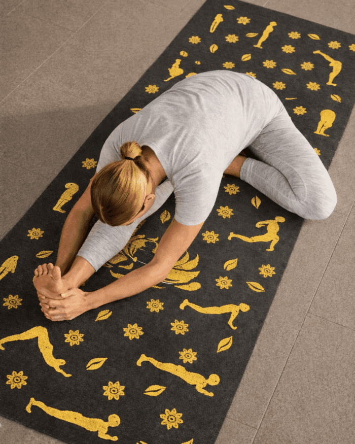 Pure Cotton Handwoven Grey Yoga & Multipurpose Mat - Image 2