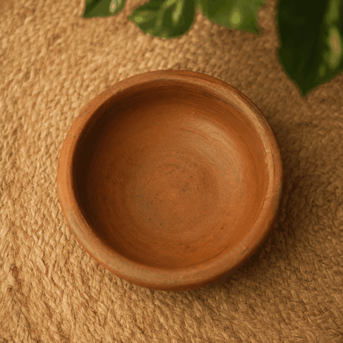 Traditional Handmade Clay Curry Pot 1 - Image 2