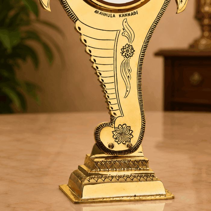 Authentic Shankh Peedom Model Aranmula Kannadi | Handmade Kerala Metal Mirror with Tabletop Stand 5-Inch - Image 2