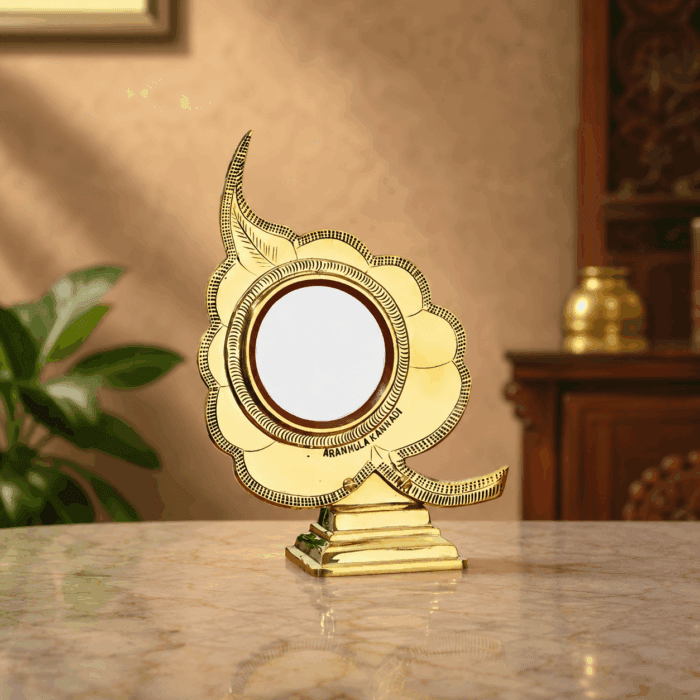 fixed stand 2(1) Authentic Aranmula Kannadi Alilapeedom Model | Handmade Traditional Metal Mirror from Kerala 3-Inch - Image 1
