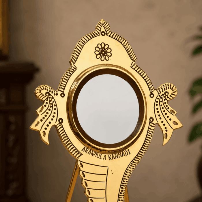 Aranmula Kannadi – Round Shank with Back Stand | Authentic Traditional Handcrafted Metal Mirror from Kerala - Image 2