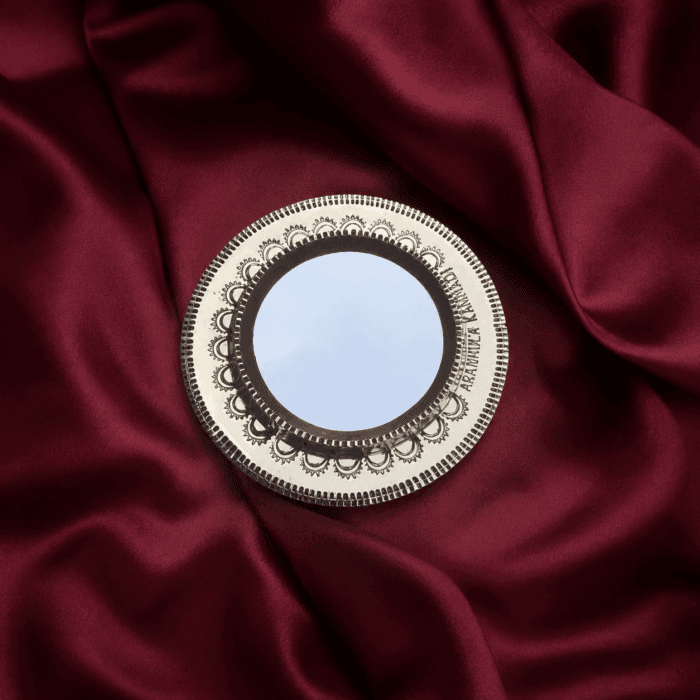 vaal kannadi 13(1) Round Aranmula Kannadi – Authentic Traditional Handcrafted Metal Mirror from Kerala - 2.5" - Image 1