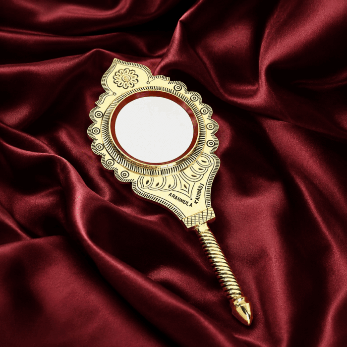 Aranmula Kannadi (Valkannadi) – Traditional Handcrafted Metal Mirror from Kerala - 3.5 Inch - Image 1